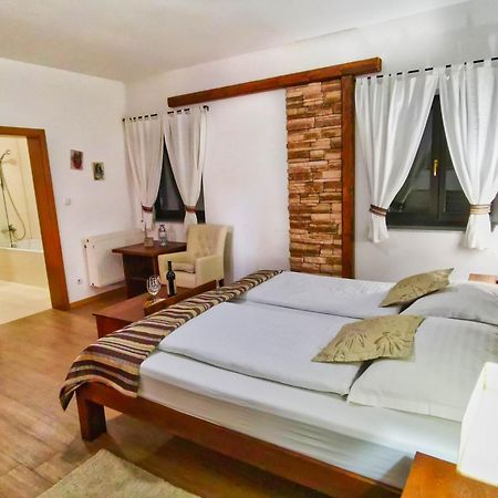 Etno Garden Exclusive Rooms Plitvica selo Bagian luar foto