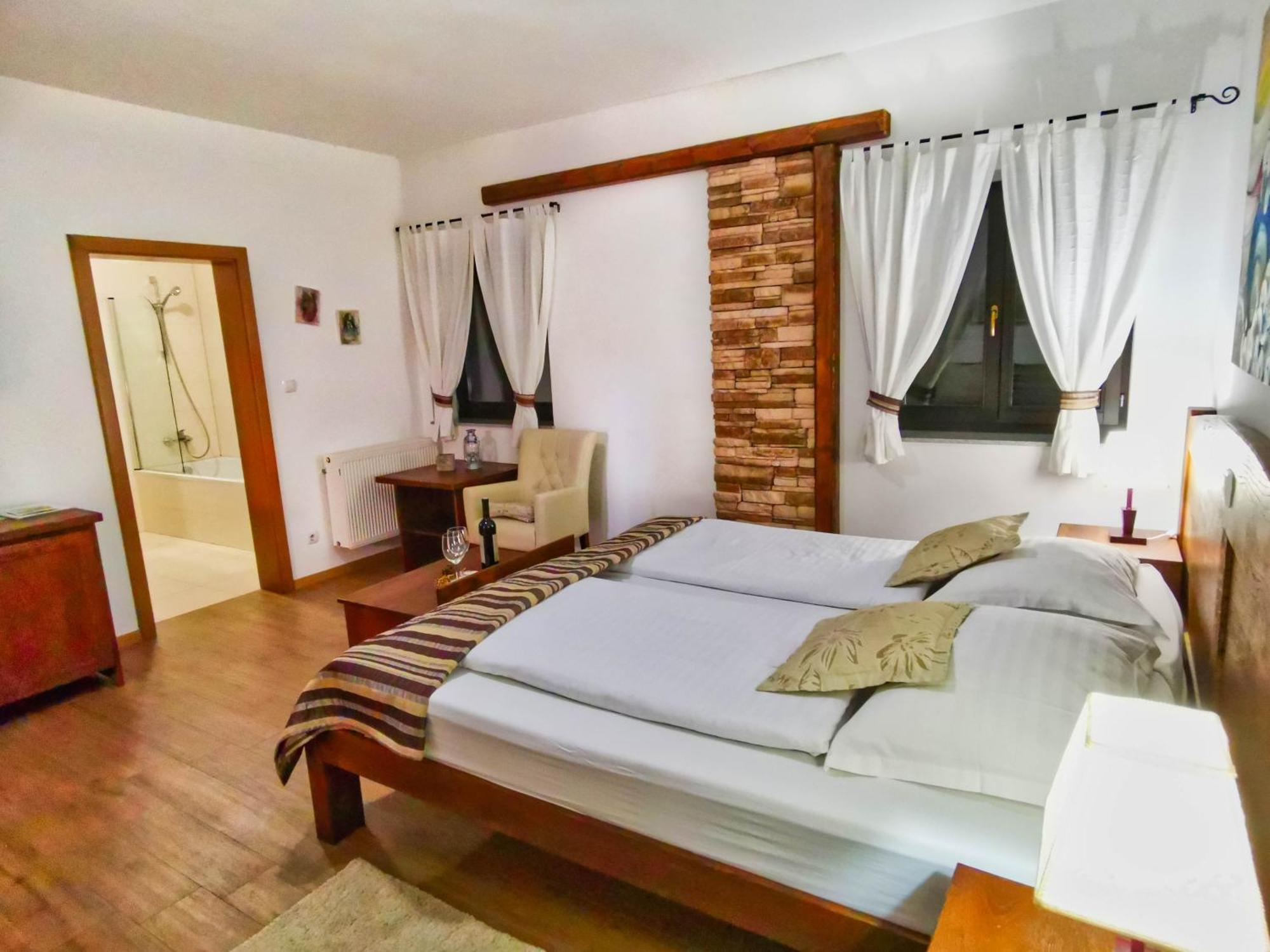 Etno Garden Exclusive Rooms Plitvica selo Bagian luar foto